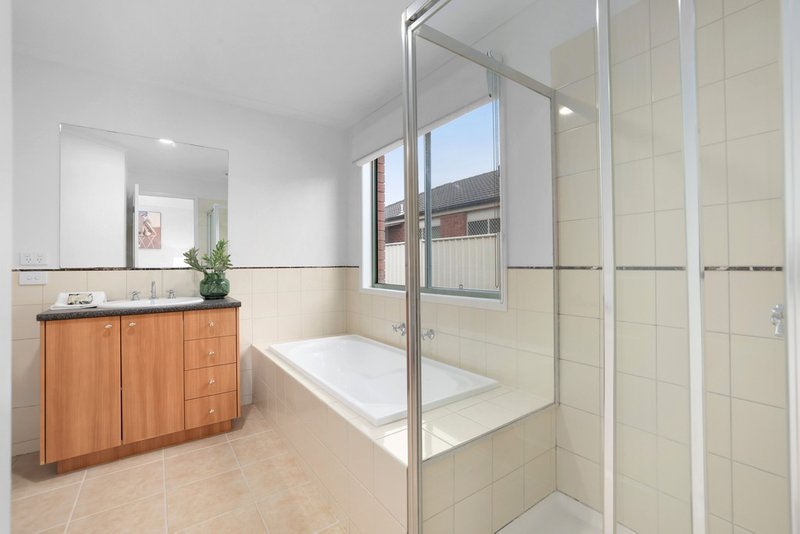 Photo - 31 Pelham Crescent, Wyndham Vale VIC 3024 - Image 14