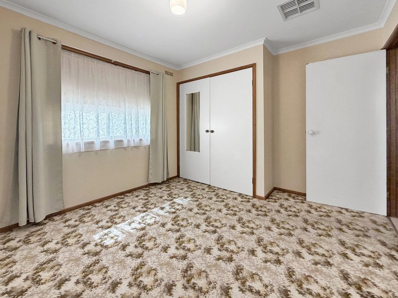 Photo - 31 Perth Street, Benalla VIC 3672 - Image 5
