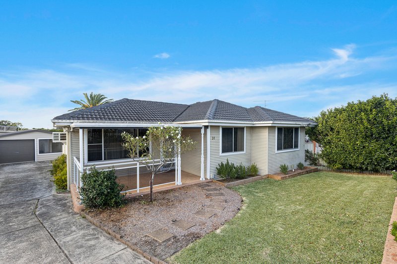 Photo - 31 Phillip Crescent, Barrack Heights NSW 2528 - Image 1