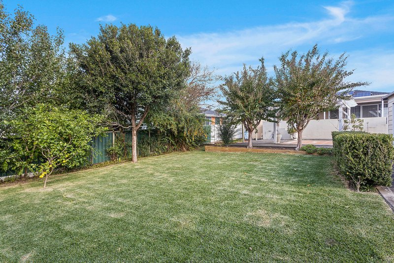 Photo - 31 Phillip Crescent, Barrack Heights NSW 2528 - Image 9