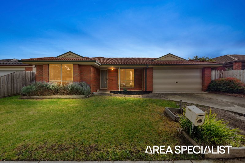 Photo - 31 Pommel Street, Pakenham VIC 3810 - Image