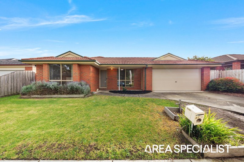 Photo - 31 Pommel Street, Pakenham VIC 3810 - Image 15