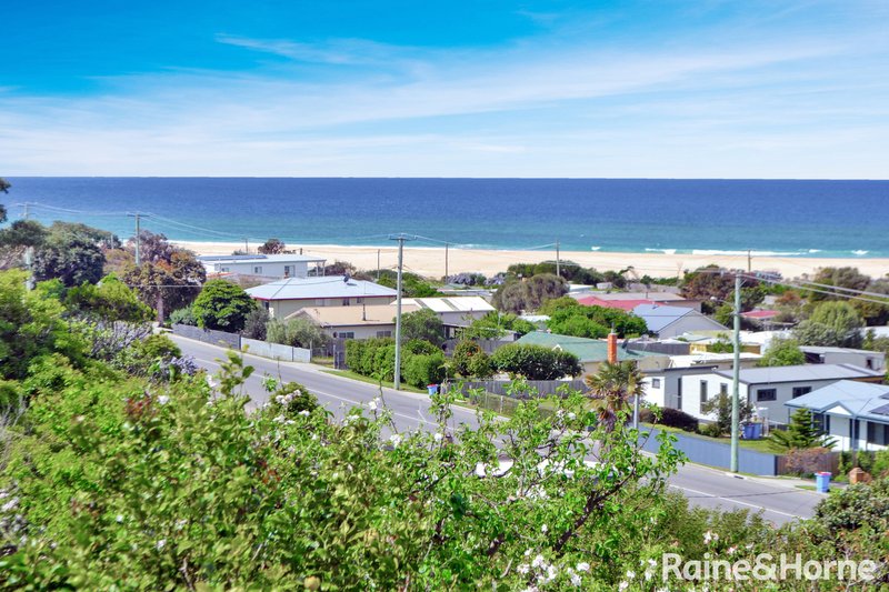 Photo - 31 Pringle Street, Scamander TAS 7215 - Image 16