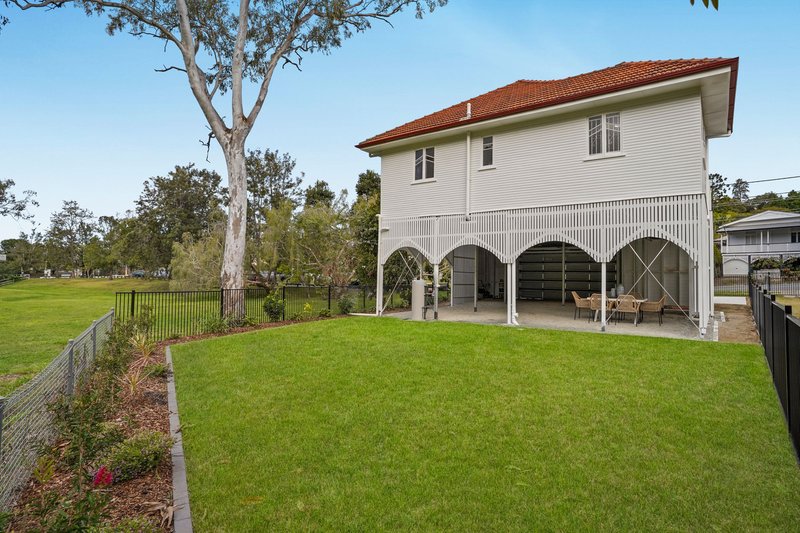 Photo - 31 Rainworth Road, Bardon QLD 4065 - Image 13