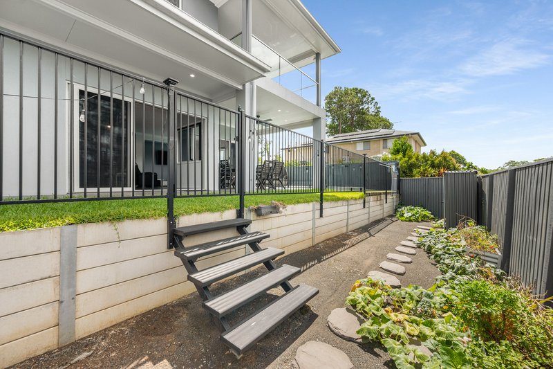 Photo - 31 Rand Place, Bridgeman Downs QLD 4035 - Image 11