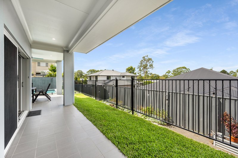 Photo - 31 Rand Place, Bridgeman Downs QLD 4035 - Image 12