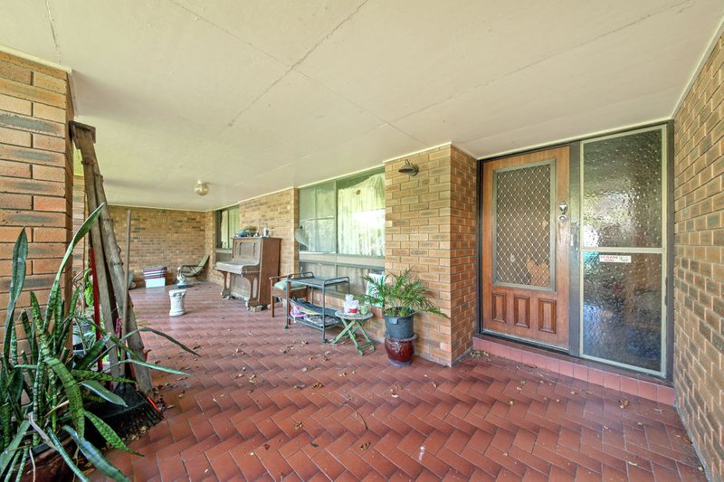 Photo - 31 Raymond Terrace, Deception Bay QLD 4508 - Image 3