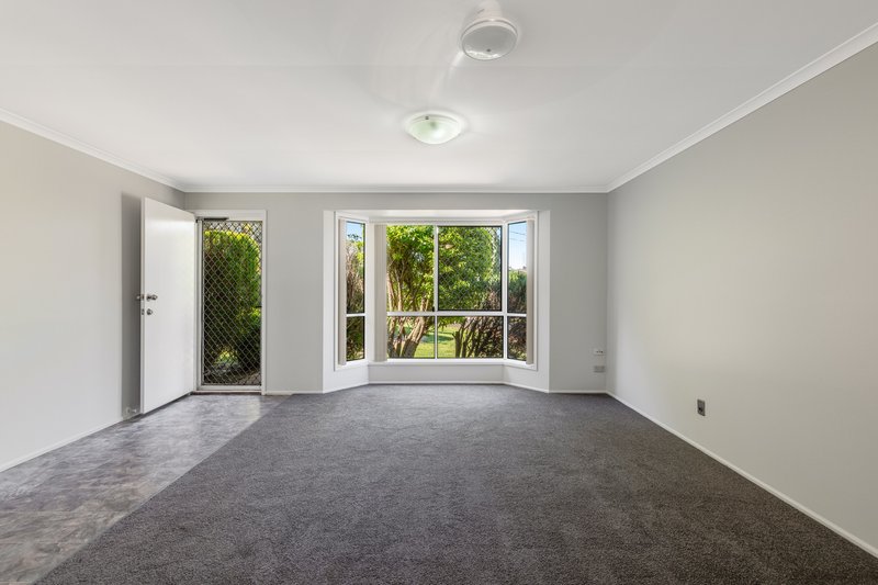 Photo - 31 Redwood Street, Newtown QLD 4350 - Image 2