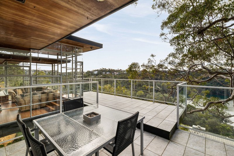 Photo - 31 Rembrandt Drive, Middle Cove NSW 2068 - Image 16