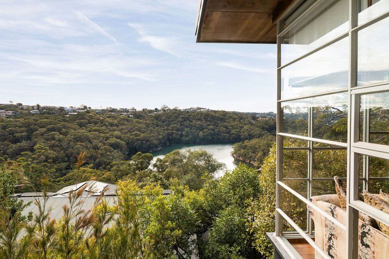 Photo - 31 Rembrandt Drive, Middle Cove NSW 2068 - Image 22