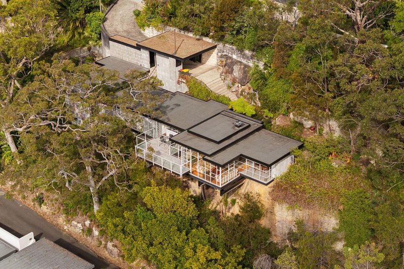 Photo - 31 Rembrandt Drive, Middle Cove NSW 2068 - Image 24