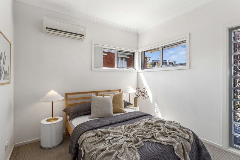 Photo - 31 Robinson Street, Mawson Lakes SA 5095 - Image 10