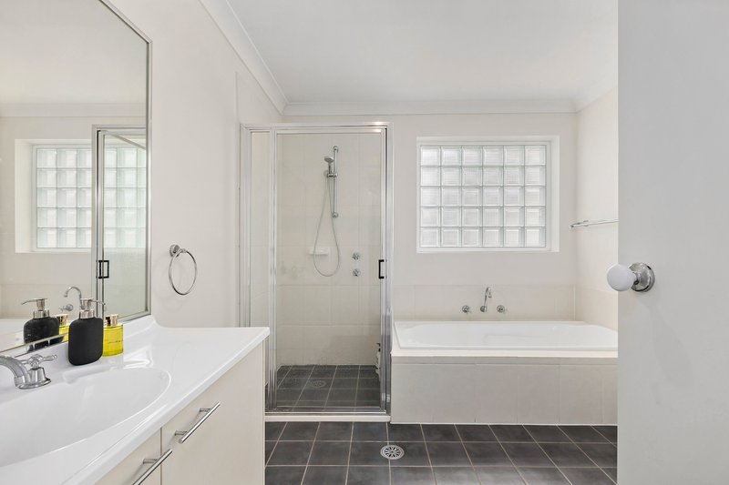Photo - 31 Rochdale Circuit, Stanhope Gardens NSW 2768 - Image 6