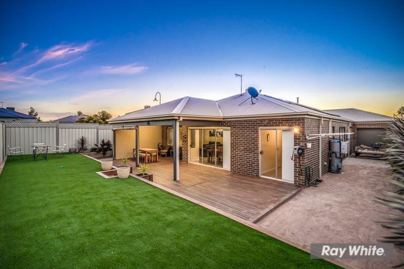 Photo - 31 Rockpool Road, Truganina VIC 3029 - Image 21