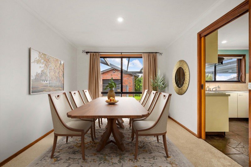 Photo - 31 Rohan Rivett Crescent, Mckellar ACT 2617 - Image 3