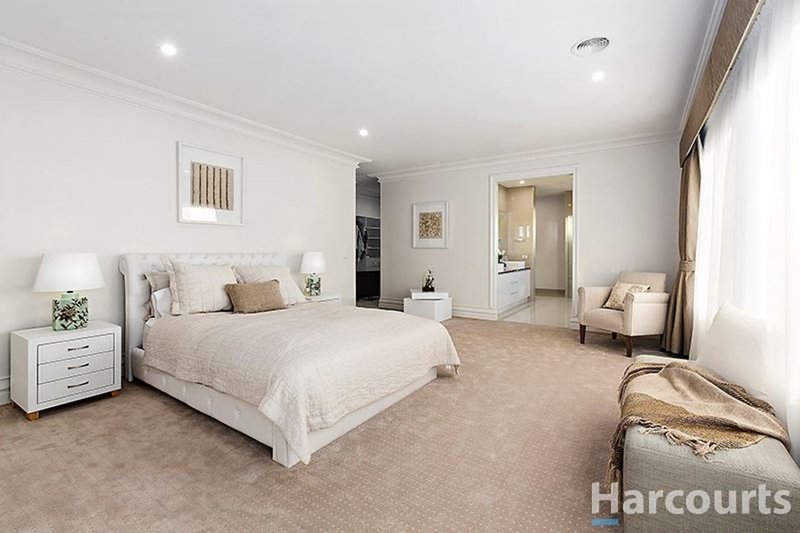 Photo - 31 Rose Avenue, Glen Waverley VIC 3150 - Image 9