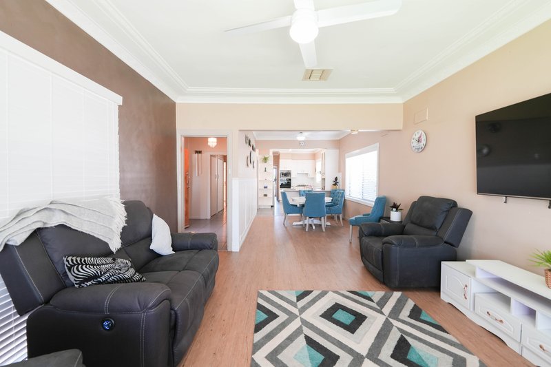 Photo - 31 Rose Street, Parkes NSW 2870 - Image 4