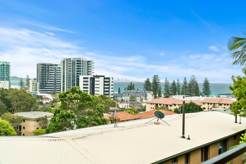 Photo - 31 Rutledge Street, Coolangatta QLD 4225 - Image 7