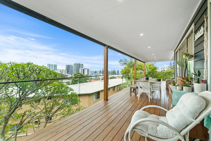 Photo - 31 Rutledge Street, Coolangatta QLD 4225 - Image 14