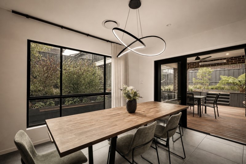 Photo - 31 Saddlebred Way, Box Hill NSW 2765 - Image 11