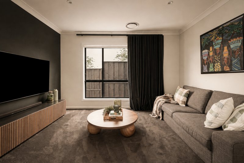Photo - 31 Saddlebred Way, Box Hill NSW 2765 - Image 12