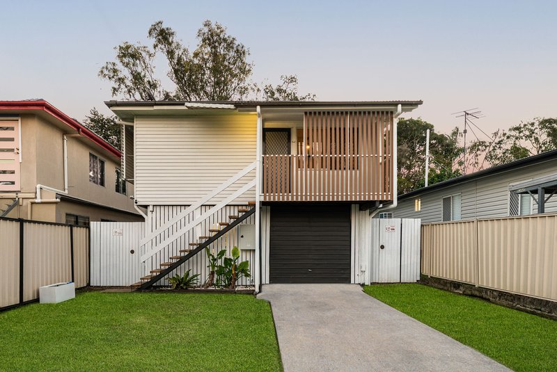 Photo - 31 Saint Patrick Avenue, Kuraby QLD 4112 - Image 1
