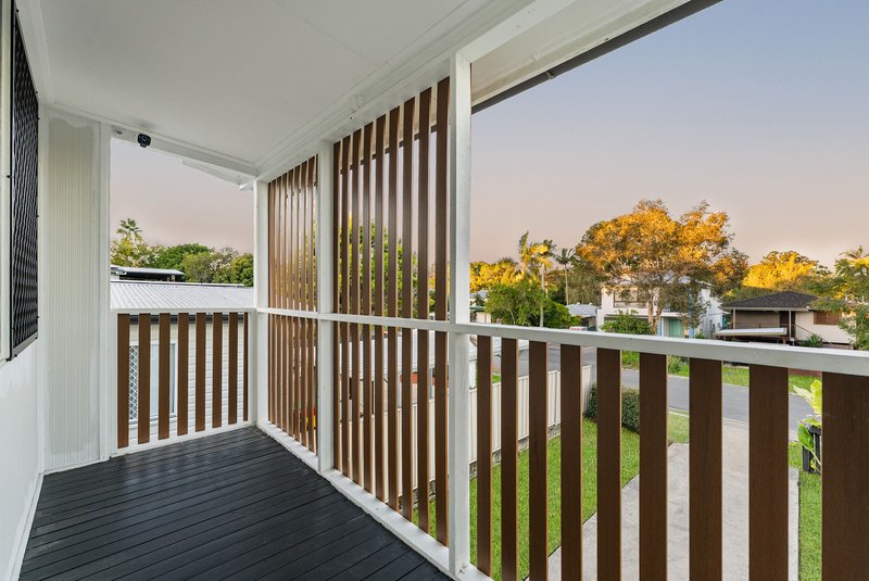 Photo - 31 Saint Patrick Avenue, Kuraby QLD 4112 - Image 2