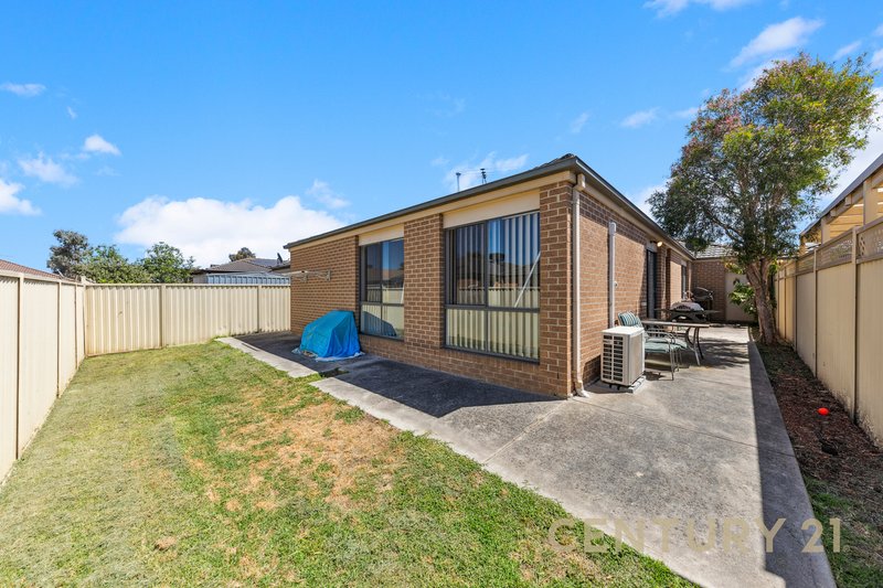 Photo - 31 Salvia Avenue, Pakenham VIC 3810 - Image 8