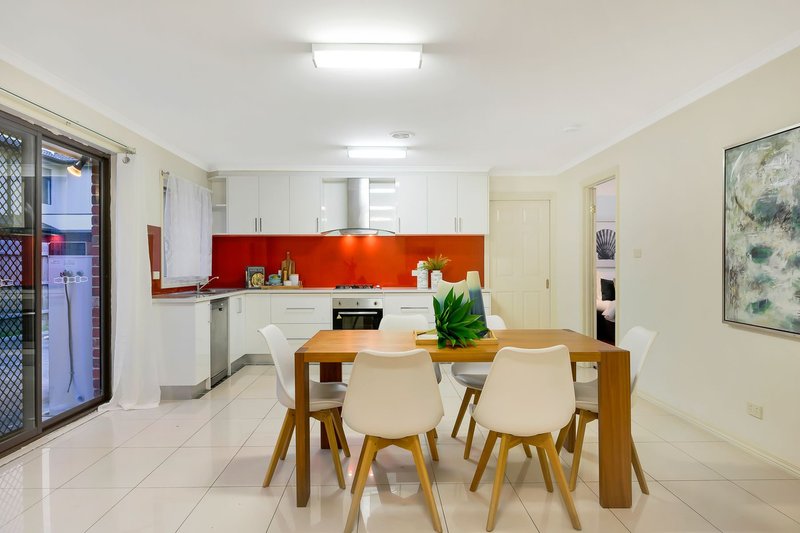 Photo - 31 Samada Street, Notting Hill VIC 3168 - Image 10