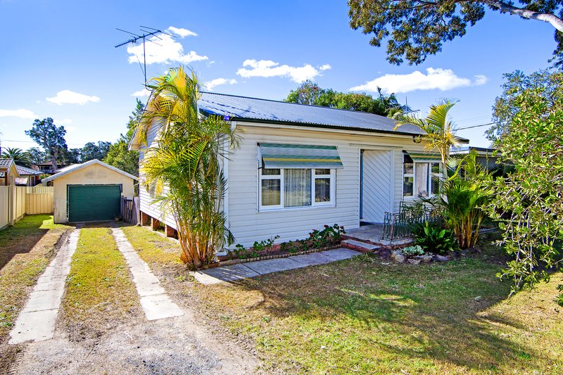 31 Scenic Drive, Budgewoi NSW 2262