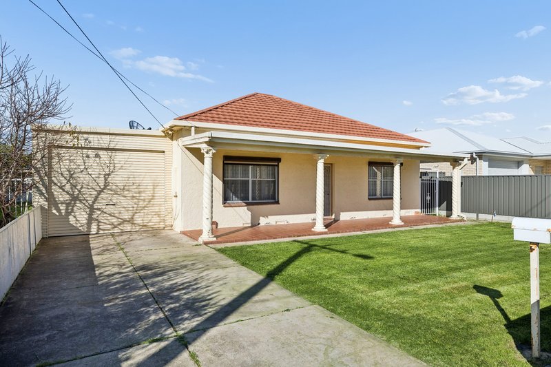 Photo - 31 Seaton Terrace, Seaton SA 5023 - Image 2