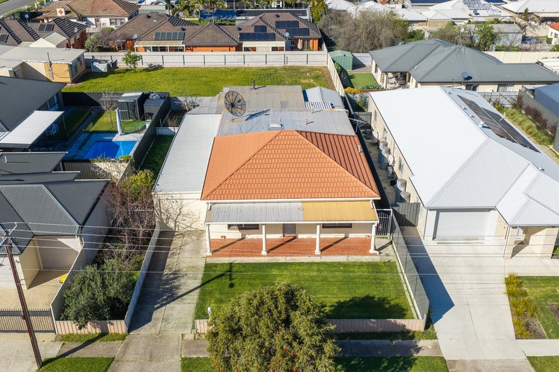 Photo - 31 Seaton Terrace, Seaton SA 5023 - Image 21