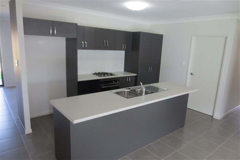 Photo - 31 Sedgwick Close, Edmonton QLD 4869 - Image 5