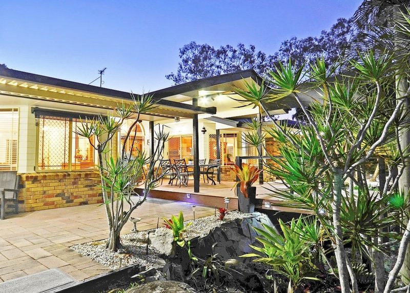 Photo - 31 Sempfs Road, Dundowran Beach QLD 4655 - Image 5