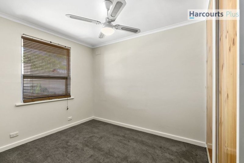 Photo - 31 Shamrock Road, Hallett Cove SA 5158 - Image 8