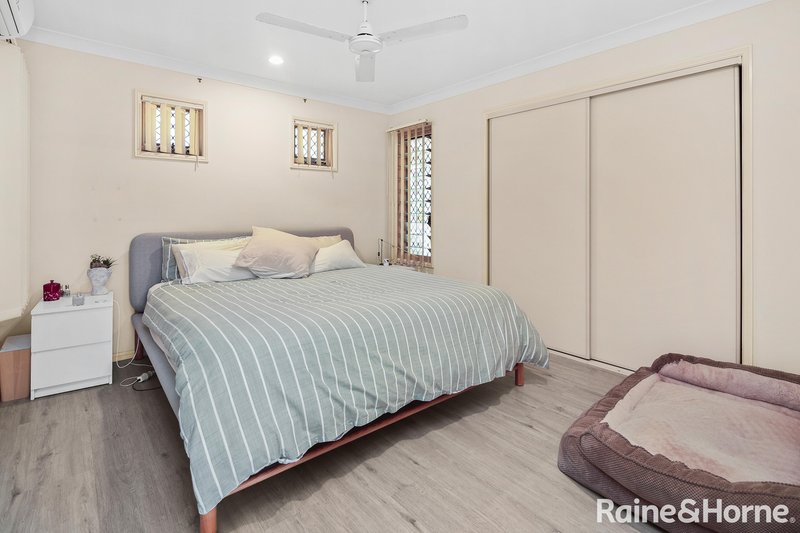 Photo - 31 Shearwater Terrace, Springfield Lakes QLD 4300 - Image 5