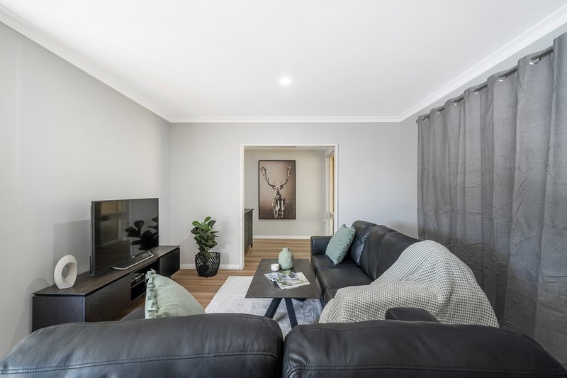 Photo - 31 Shirley Road, Walliston WA 6076 - Image 6