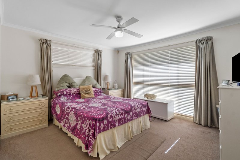 Photo - 31 Sigatoka Place, Clear Island Waters QLD 4226 - Image 13
