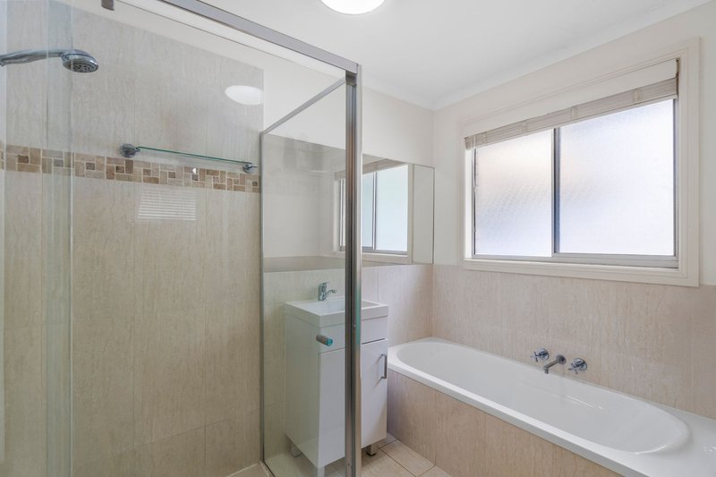Photo - 31 Sigatoka Place, Clear Island Waters QLD 4226 - Image 16