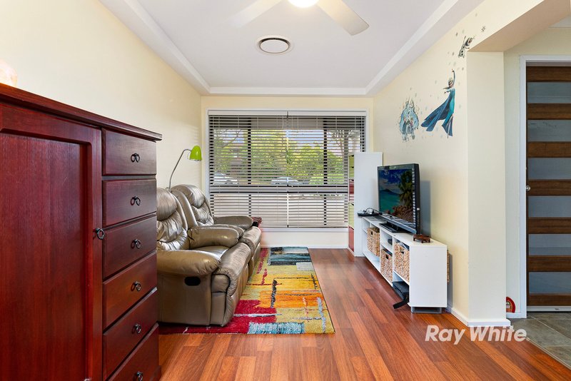 Photo - 31 Solander Road, Kings Langley NSW 2147 - Image 4