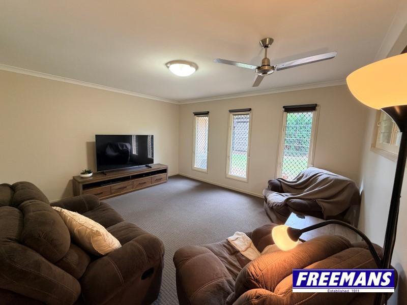 Photo - 31 Sonaree Drive, Kingaroy QLD 4610 - Image 12