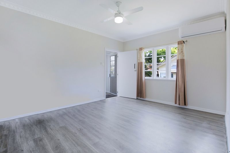 Photo - 31 Sparkes Street, Chermside QLD 4032 - Image 13