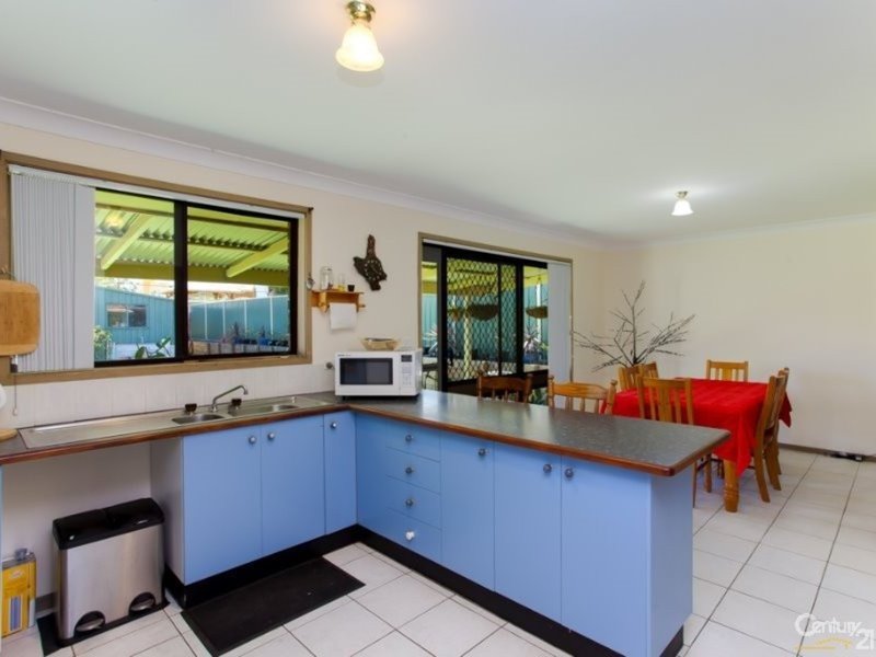 Photo - 31 St Clair Street, Bonnells Bay NSW 2264 - Image 2