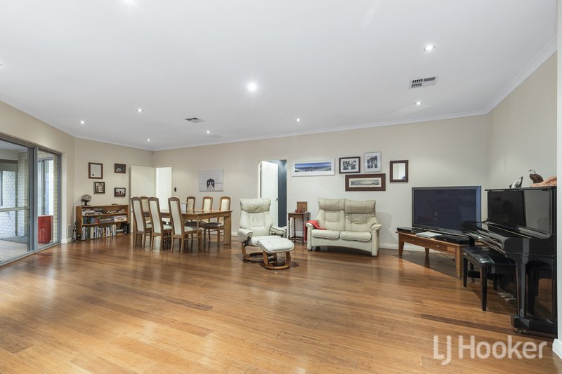 Photo - 31 Starboard Road, Yanchep WA 6035 - Image 5