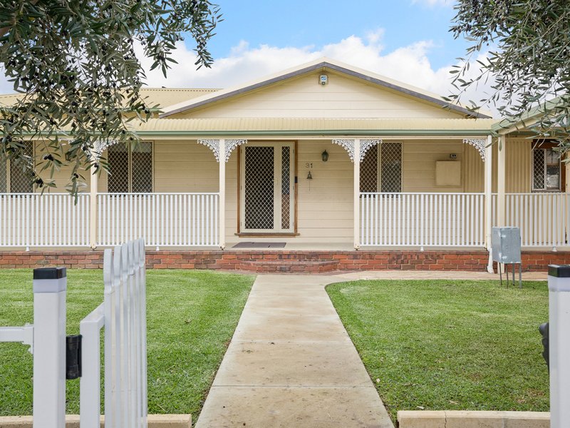Photo - 31 Station Street, Cannington WA 6107 - Image 1