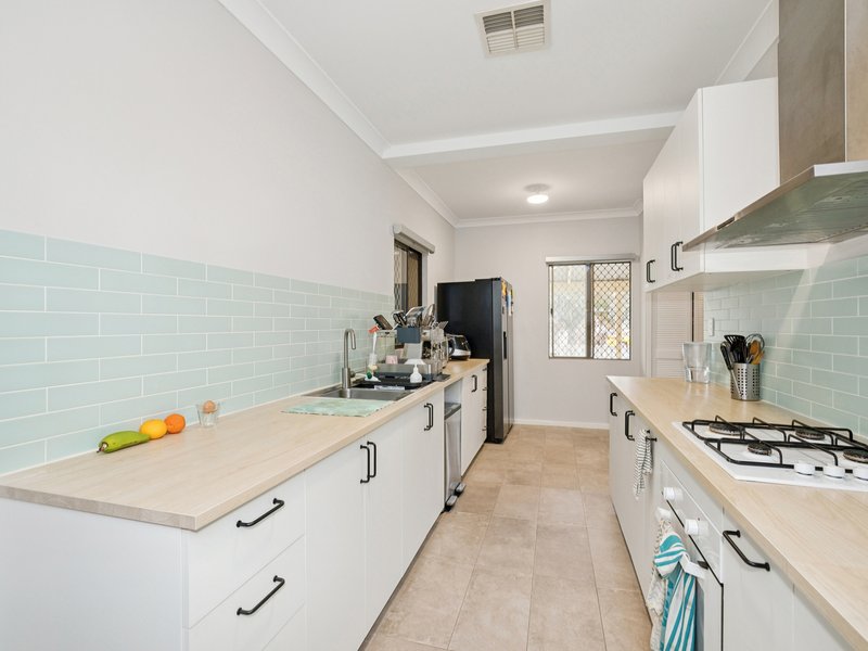 Photo - 31 Station Street, Cannington WA 6107 - Image 5