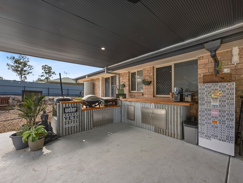 Photo - 31 Stephenson Crescent, Kensington Grove QLD 4341 - Image 3