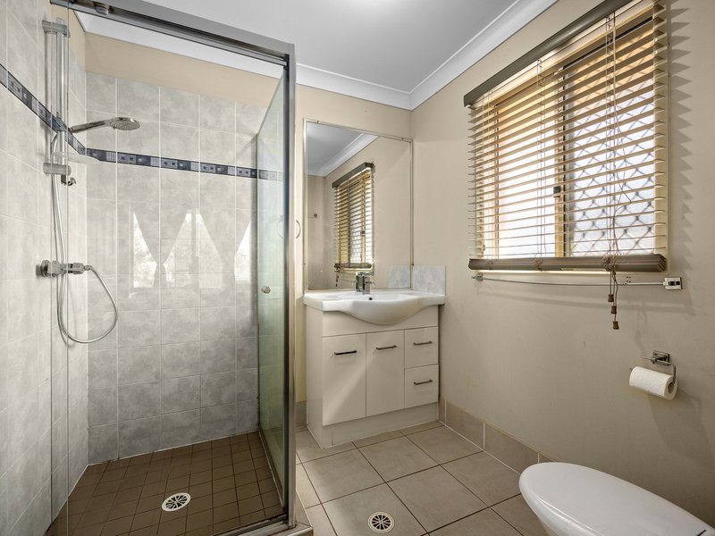 Photo - 31 Stephenson Crescent, Kensington Grove QLD 4341 - Image 13