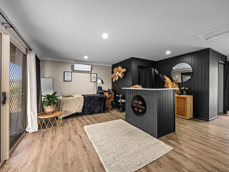 Photo - 31 Stephenson Crescent, Kensington Grove QLD 4341 - Image 18