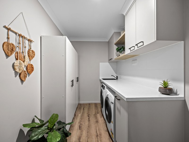 Photo - 31 Stephenson Crescent, Kensington Grove QLD 4341 - Image 20